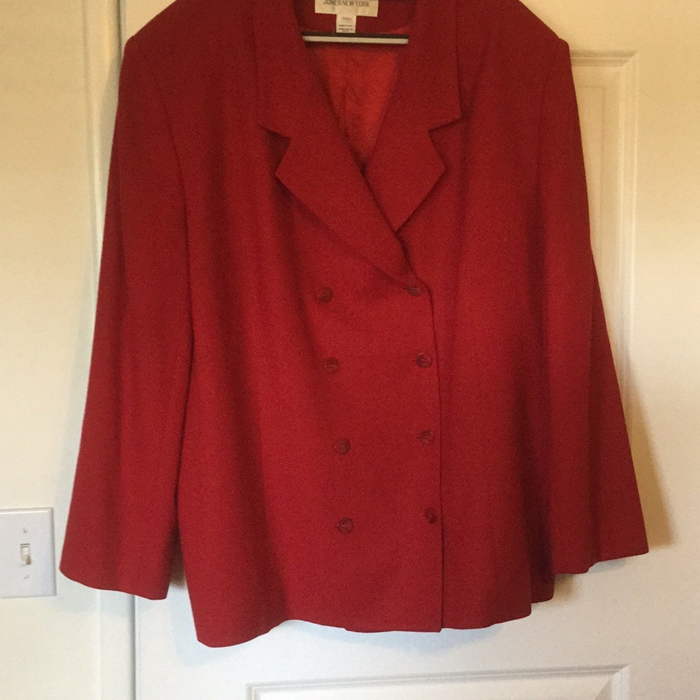 Jones New York wool crepe suit